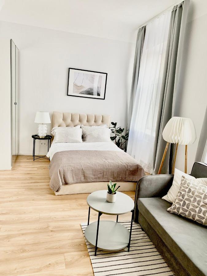 Suites By Riga Old Town Bagian luar foto